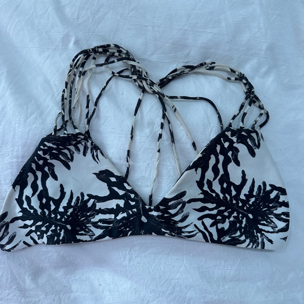 Black and White Strappy Bikini Top